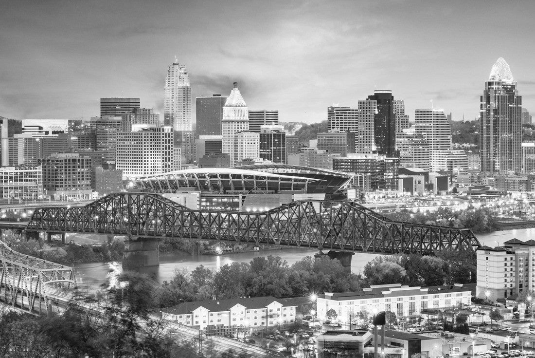 Noah Jigsaw Puzzle Cincinnati, Ohio, USA skyline on the river at dusk in black white 2000 pieces