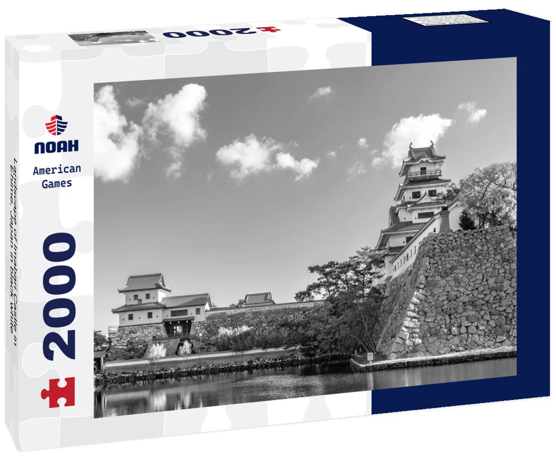 Landscape of Imabari Castle in Ehime, Japan 2000pc PuzzleBlack and White