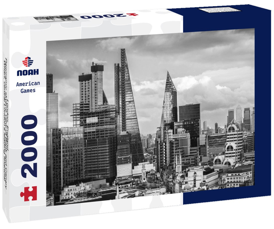 London, England - skyline view of Bank and Canary Wharf, central London's leading financial districts with famous skyscrapers at golden hour 2000pc PuzzleBlack and White