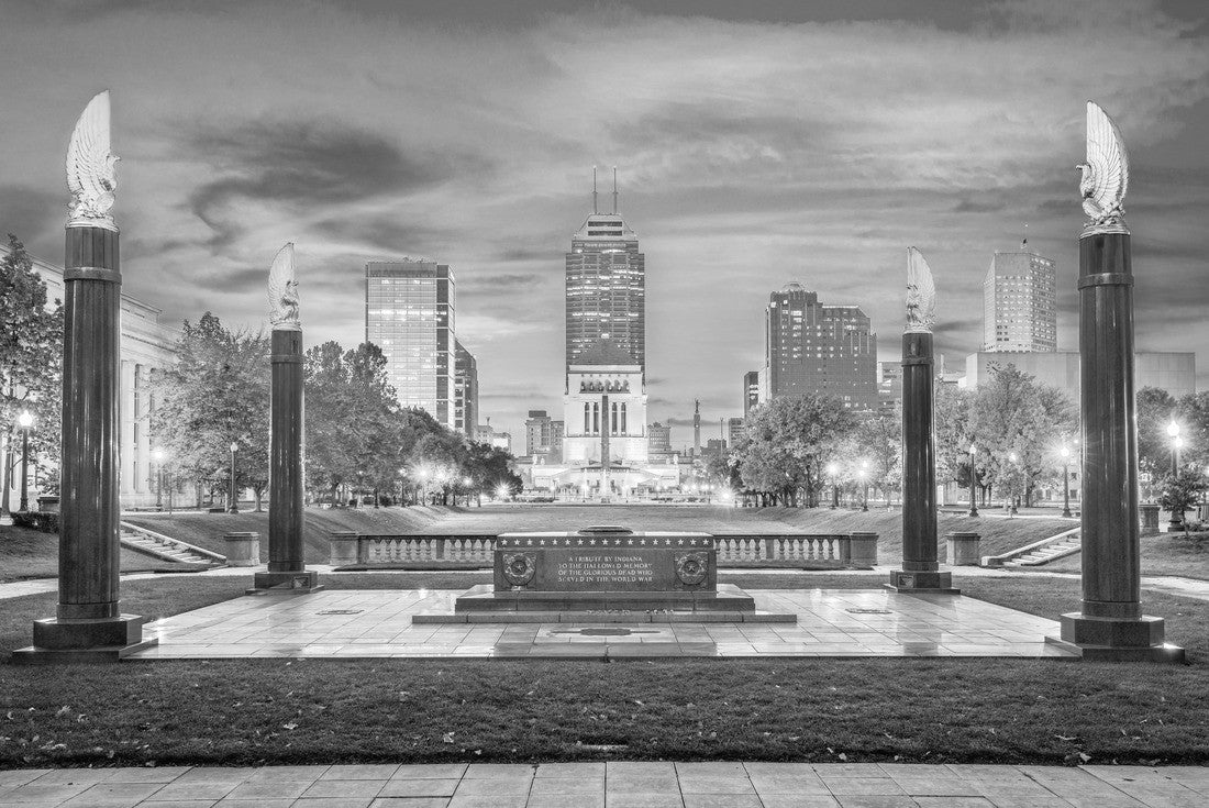 Noah Jigsaw Puzzle Indianapolis, Indiana, USA monuments and downtown skyline at dusk in black white 2000 pieces