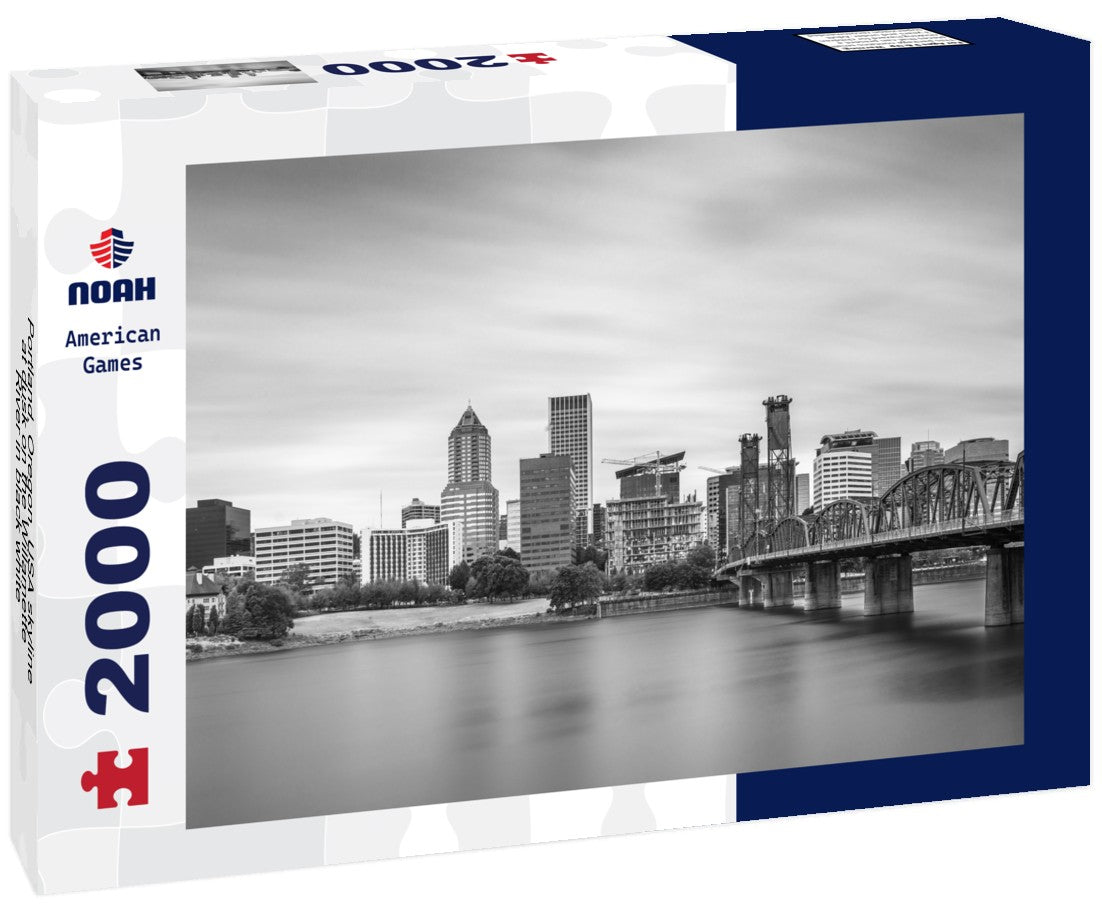 Portland, Oregon, USA skyline at dusk on the Willamette River 2000pc PuzzleBlack and White