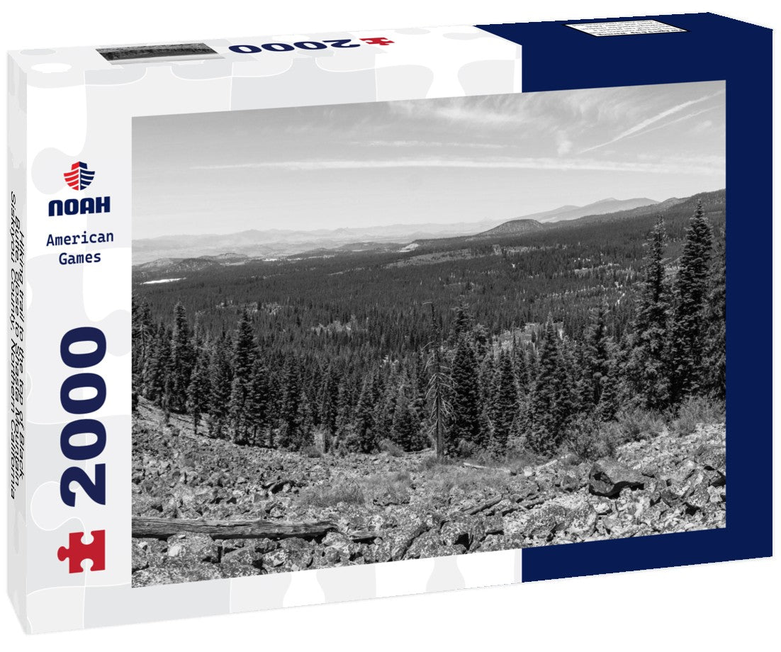 Hiking trail to the top of Black Butte, close to Shasta Mountain, Siskiyou County, Northern California 2000pc PuzzleBlack and White