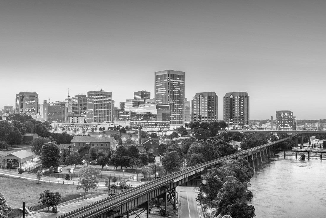 Richmond, Virginia, USA downtown skyline on the river at twilight 2000pc PuzzleBlack and White