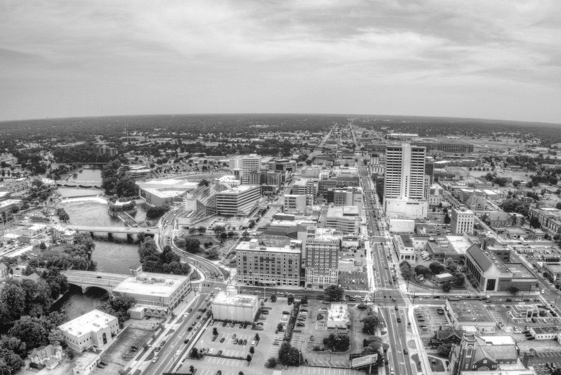 Noah Jigsaw Puzzle Aerial view of downtown South Bend in Indiana in black white 2000 pieces