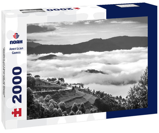 Noah Jigsaw Puzzle Gorilla's of Uganda at Bwindi Nationalpark in black white 2000 pieces