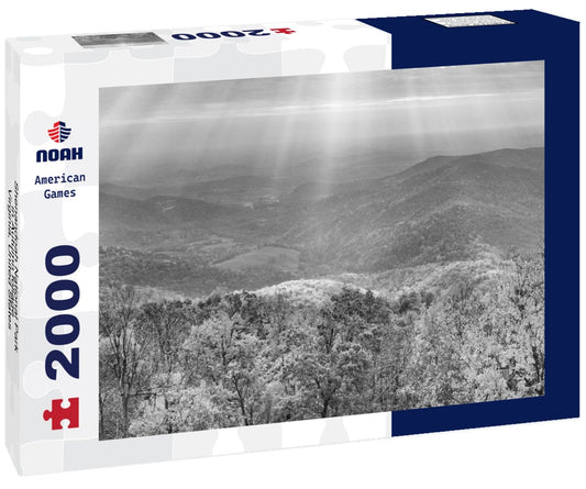 Noah Jigsaw Puzzle Shenandoah National Park in Autumn foliage - Virginia, United States of America in black white 2000 pieces