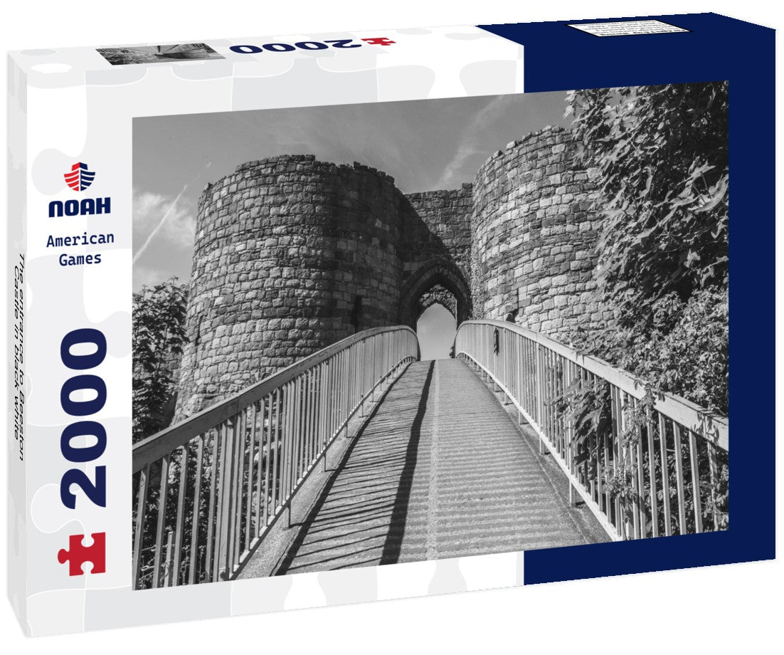 The entrance to Beeston Castle 2000pc PuzzleBlack and White