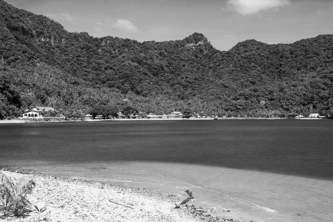 Noah Jigsaw Puzzle National Park of American Samoa, Tutuila island, American Samoa, South Pacific in black white 2000 pieces