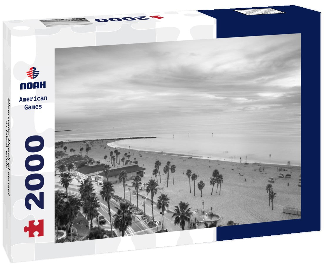 Clearwater Beach at sunset 2000pc PuzzleBlack and White