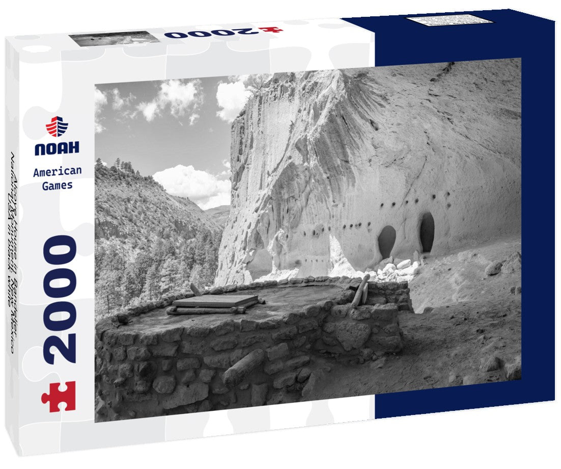 Alcove House in Bandelier National Monument, New Mexico, USA 2000pc PuzzleBlack and White