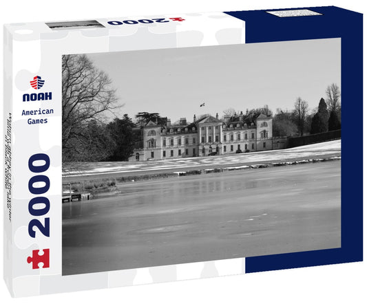 Noah Jigsaw Puzzle Woburn abbey in the winter time with a frozen lake in black white 2000 pieces
