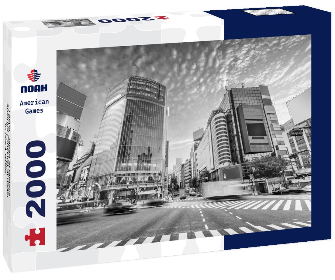 Tokyo, Japan at famous Shibuya Crossing at dawn 2000pc PuzzleBlack and White