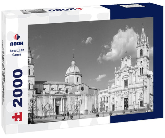 Noah Jigsaw Puzzle Acireale - The Duomo (Maria Santissima Annunziata) and the church Basilica dei Santi Pietro e Paolo in black white 2000 pieces
