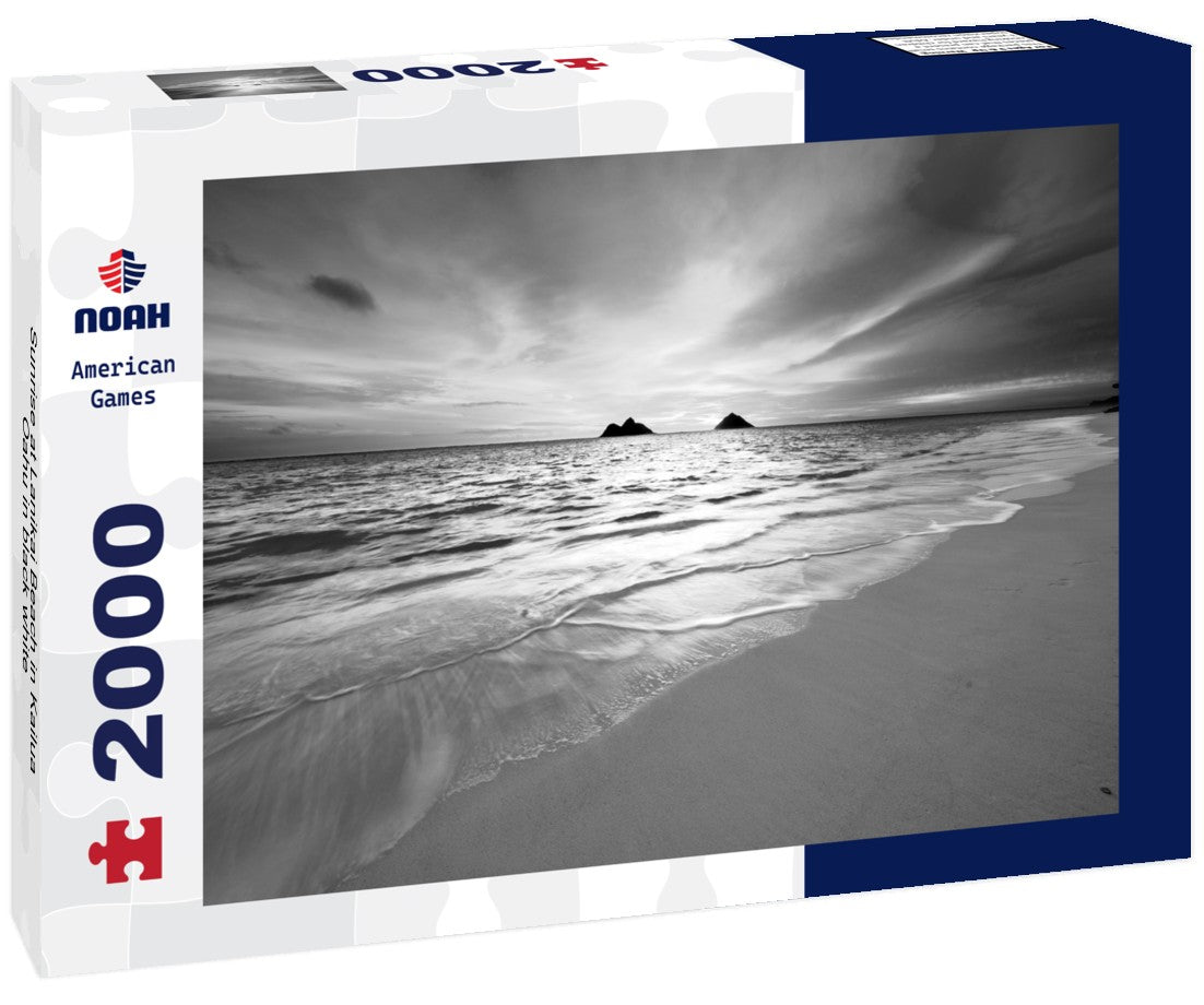 Sunrise at Lanikai Beach in Kailua, Oahu 2000pc PuzzleBlack and White