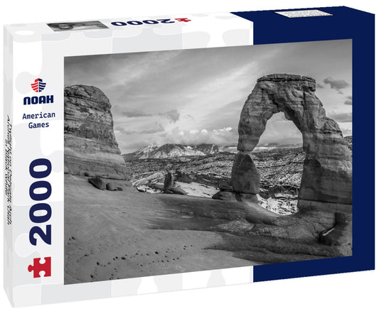 Noah Jigsaw Puzzle Twilight on Delicate Arch, Arches National Park Utah in black white 2000 pieces