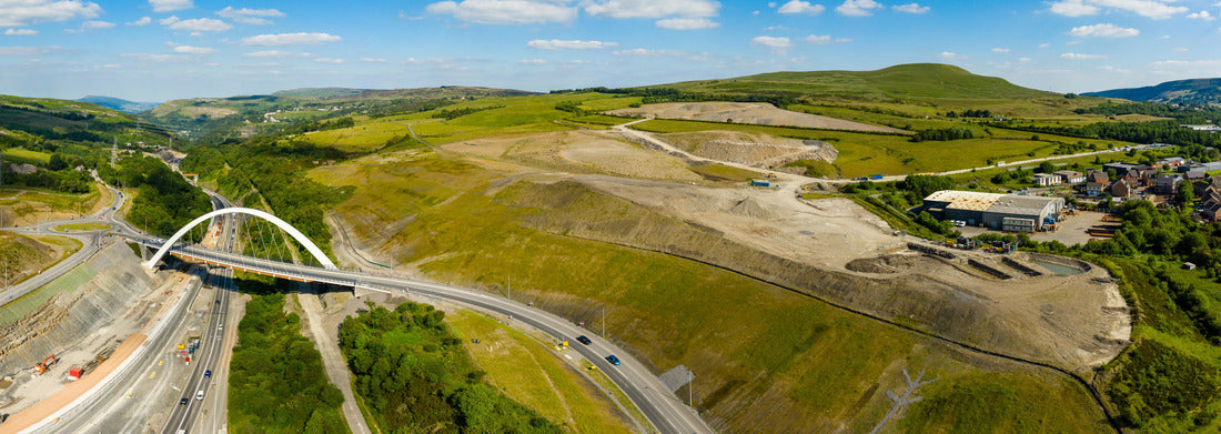 Noah Jigsaw PuzzleBRYNMAWR, WALES, UK: Aerial view of the new Jack Williams Gateway Bridge and the construction of the new A465 Heads of the Valleys, Panorama 1000 Pieces