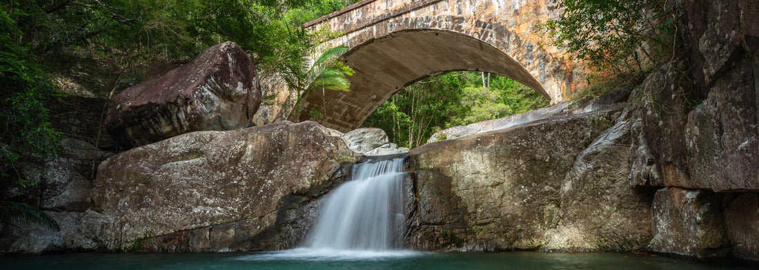 Noah Jigsaw PuzzleLittle Crystal Creek Waterfall, Queensland Australia, Panorama 1000 Pieces