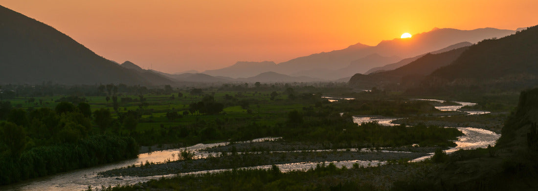 Sunset in a valley crossed by a river in Lambayeque, Peru. Chancay River, Chongoyape, Lambayeque, Peru 1000pc Panoramic Puzzle