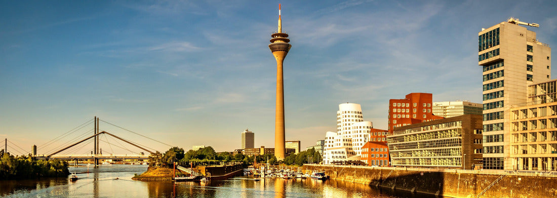 Noah Jigsaw PuzzlePanorama Düsseldorf Media Harbor Rhine Television Tower, Panorama 1000 Pieces