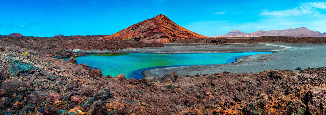 Noah Jigsaw PuzzleVolcanic nature in Timanfaya National Park near the sea coast in Lanzarote, Canary Islands, Spain, Panorama 1000 Pieces
