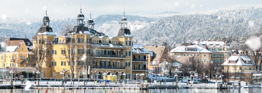 Noah Jigsaw Puzzle Velden, Castle on Lake Wörthersee, Winter wonderland in Carinthia, Austria, Panorama 1000 Pieces