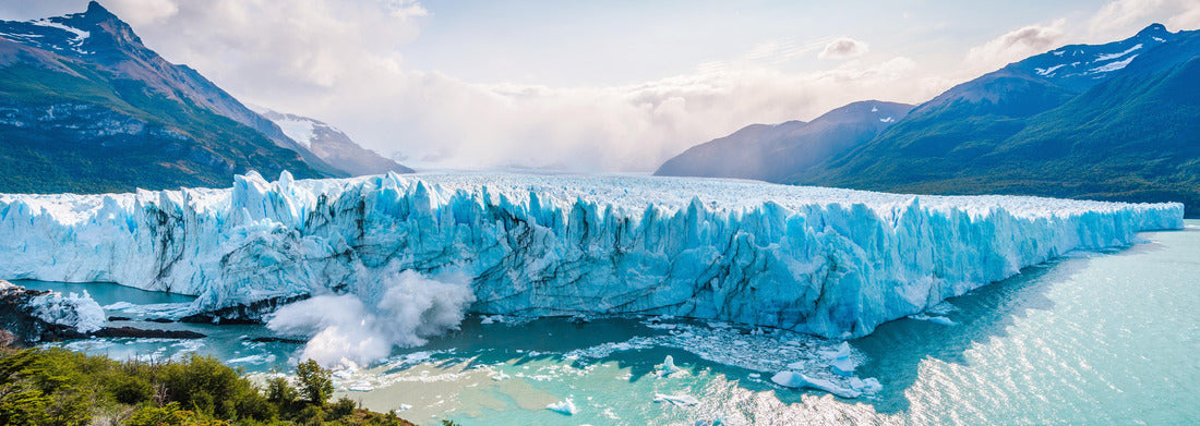the Perito Moreno Glacier in Los Glaciares National Park near El Calafate, Santa Cruz, Argentina 1000pc Panoramic Puzzle