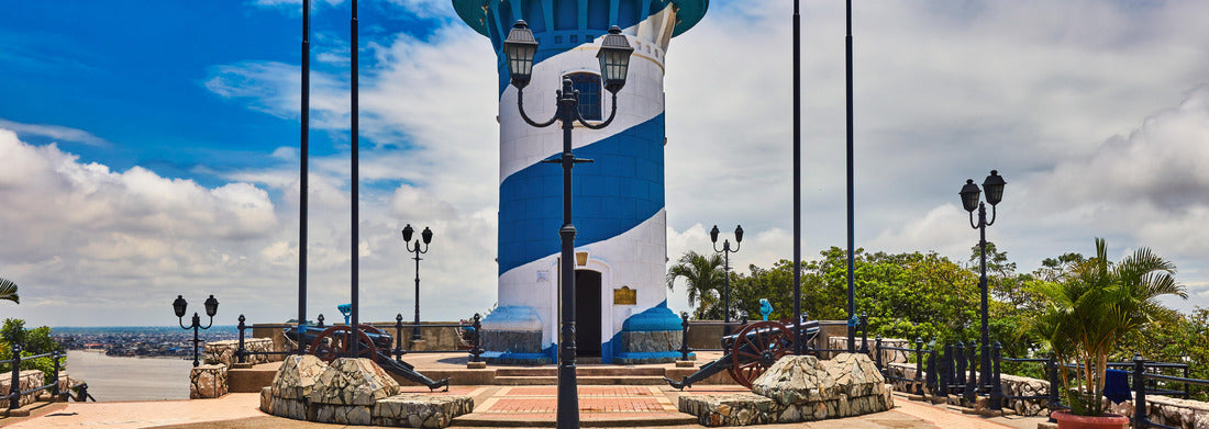 Noah Jigsaw Puzzle Guayaquil, Ecuador, Panorama 1000 Pieces