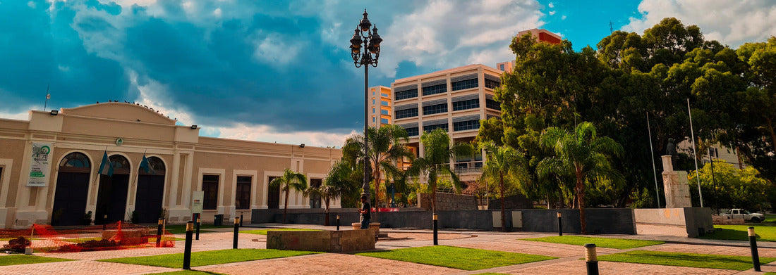 the Centro Cultural Estación San Martín. San Juan, Argentina 1000pc Panoramic Puzzle