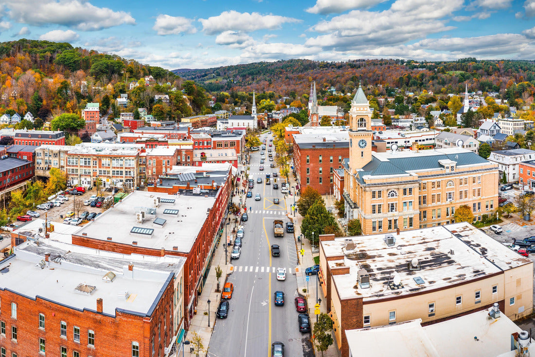 Montpelier, VT cityscape along Main Street on a sunny day with fall foliage colors. Montpelier is the capital of the U.S. state of Vermont and the county seat of Washington County 2000pc Puzzle