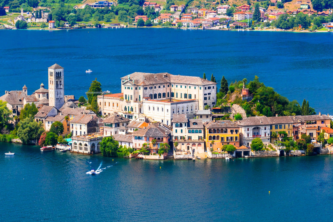 Noah Jigsaw Puzzle the unique island in the middle of the lake - Orta san Giulio. Piemont (Piedmont), Northern Italy, Province of Novara 2000 pieces