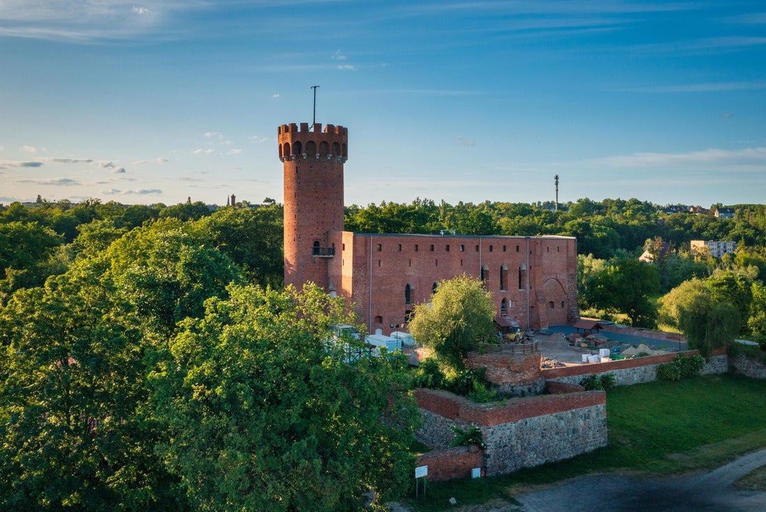 Teutonic Castle on the Wda River in Swiecie, Poland 2000pc Puzzle