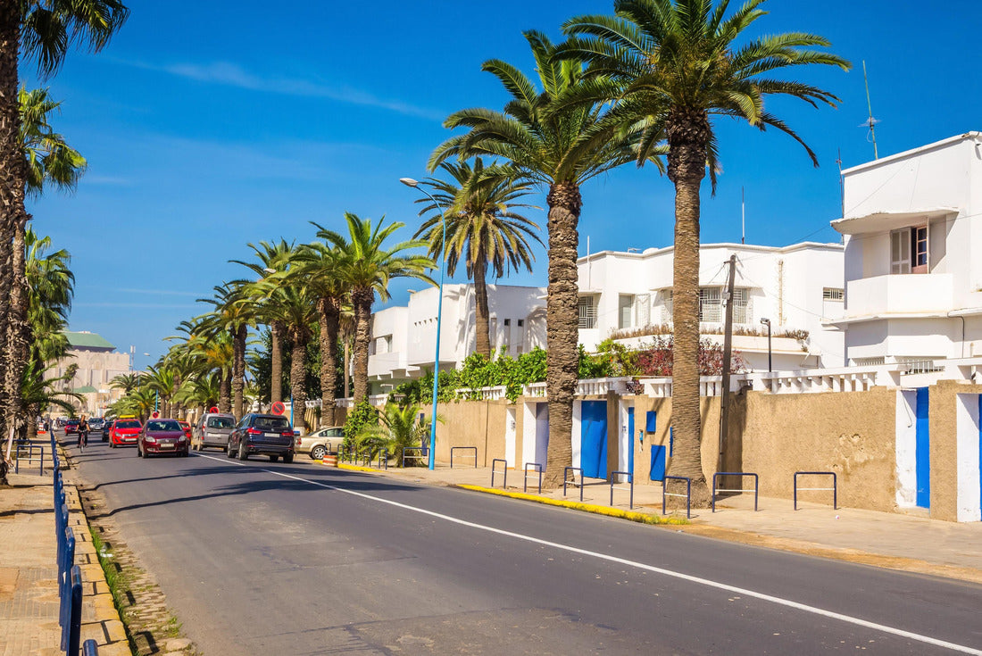 Typical street of Casablanca, Morocco. Downtown of Casablanca 2000pc Puzzle