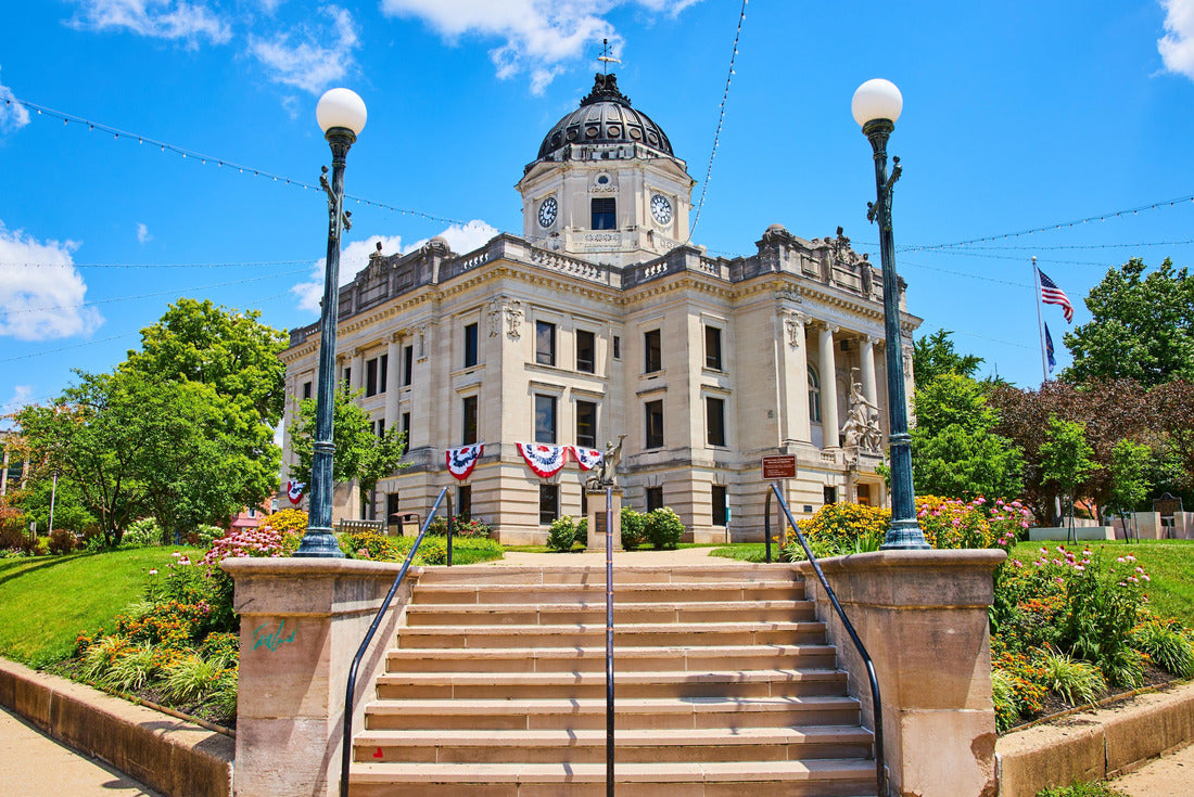 Vertexes outside the Bloomington Indiana Courthouse 2000pc Puzzle