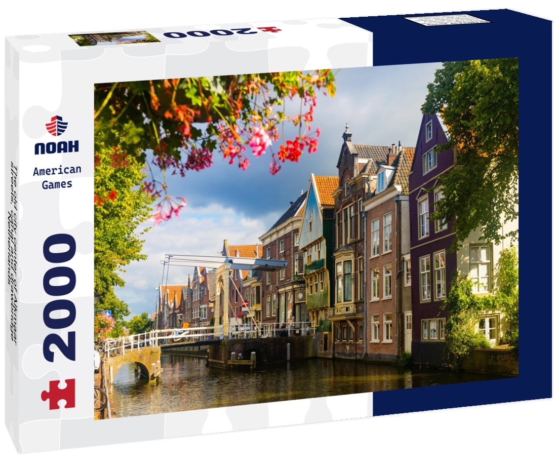 The old city center of Alkmaar streets, canal and drawbridge, Netherlands 2000pc Puzzle