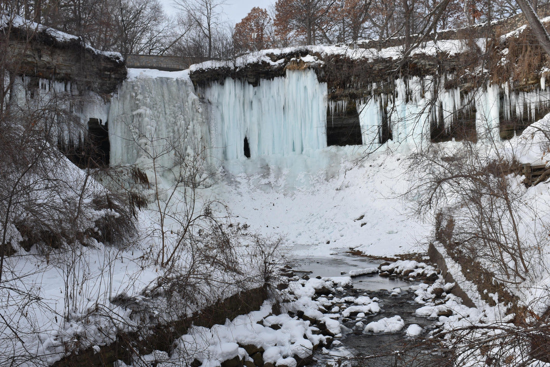 Minnehaha Falls Minnesota waterfall frozen in January 2000pc Puzzle