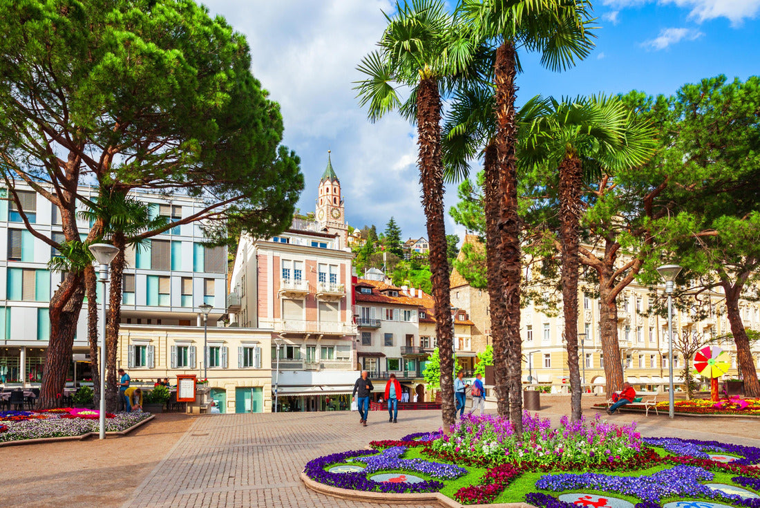 the city center of Meran in the public park. Meran or Meran is a city in South Tyrol province in northern Italy 2000pc Puzzle