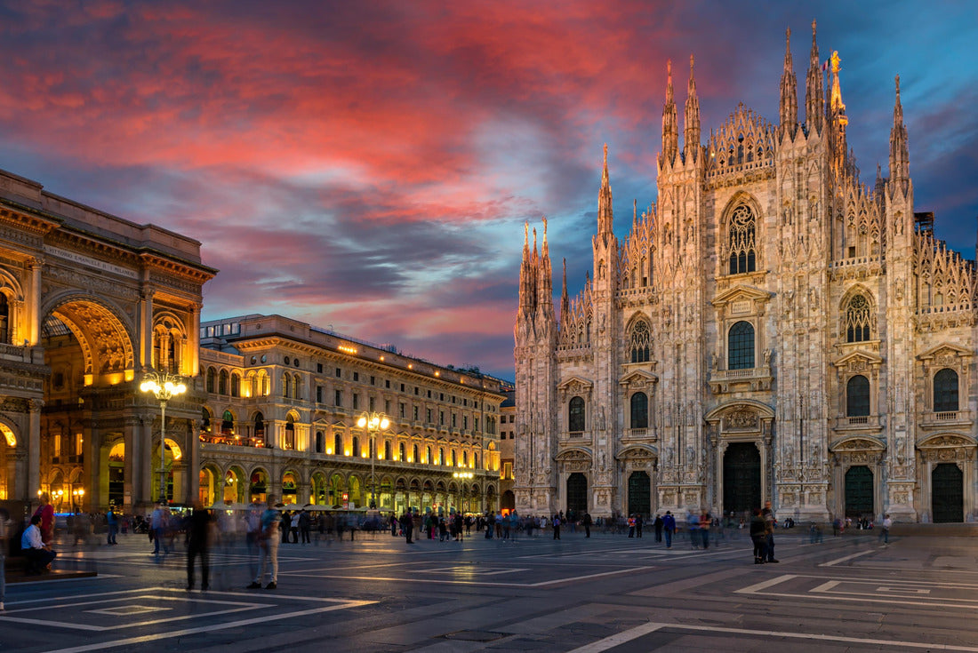 Noah Jigsaw Puzzle Milan Cathedral (Duomo di Milano), Piazza del Duomo and Gallery Vittorio Emanuele II in Milan, Italy. The cityscape of Milan is sunny. Architecture and landmarks of Milan 2000 pieces