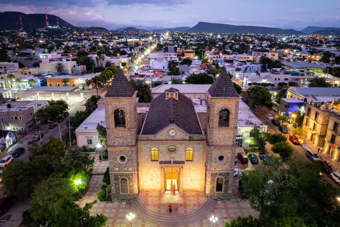 La Paz Cathedral, La Paz, Baja California Sur, Mexico 2000pc Puzzle