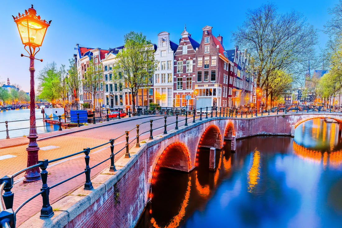 Amsterdam, Netherlands. The Keizersgracht (Emperor's) canals and bridges at night 2000pc Puzzle
