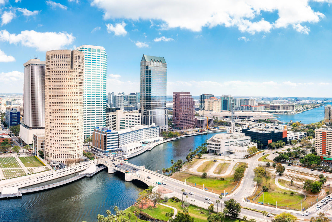 Aerial view of Tampa, Florida skyline 2000pc Puzzle
