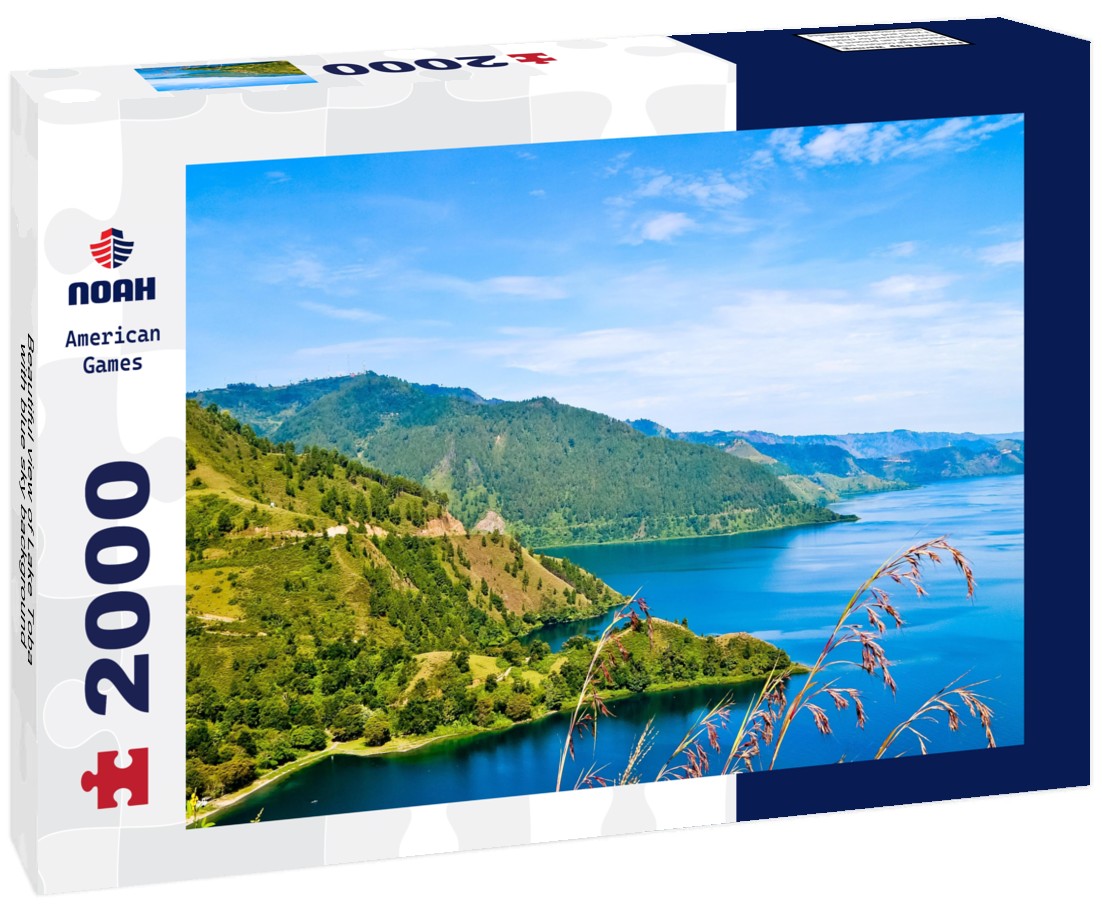 Beautiful view of Lake Toba with blue sky background 2000pc Puzzle