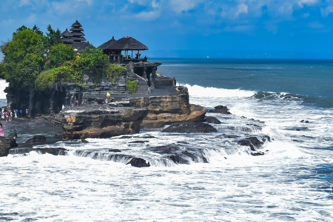 Tanah Lot Temple on Sea in Bali Island Indonesia 2000pc Puzzle