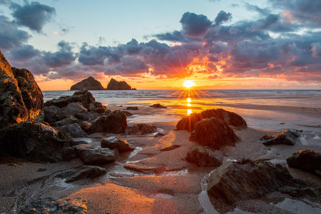 Holywell Bay, Newquay, Cornwall at sunset, beautiful beach with fantastic views 2000pc Puzzle