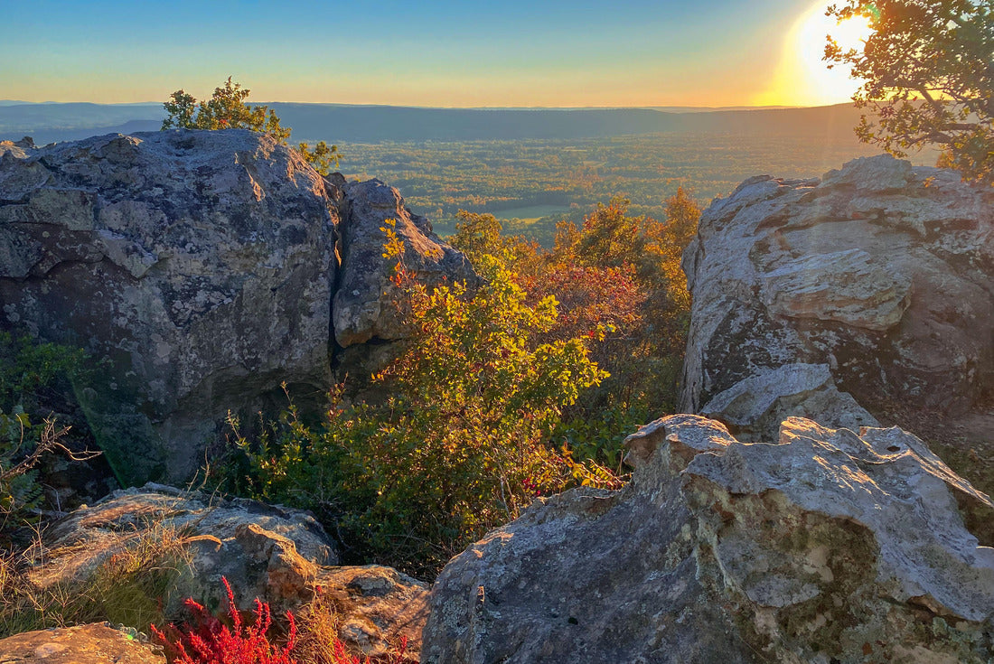 Hawksbill Crag (Whitaker Point) in Newton County, Arkansas at pink sunset 2000pc Puzzle