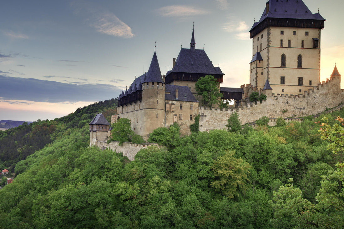 Karlstejn - Gothic Royal Castle in Central Bohemia founded in 1348 by Charles IV, Holy Roman Emperor and King of Bohemia. Czech Republic 2000pc Puzzle
