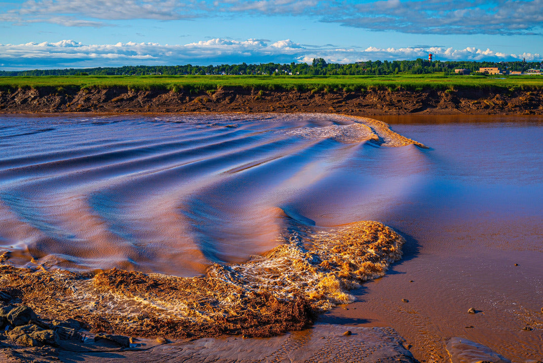 Tidal Bore at Petitcodiac River Parc Bore in Moncton, New Brunswick, Canada 2000pc Puzzle