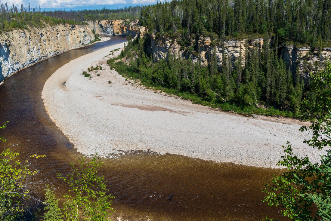 A beautiful summer scenes, such as the Trout River through the Boreal Forest in the Northwest Territories, Canada 2000pc Puzzle