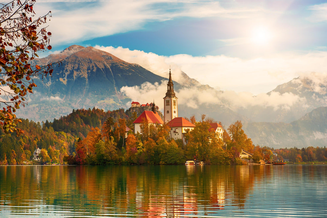 Noah Jigsaw Puzzle Church of Assumption in Lake Bled, Slovenia with blue sky and clouds in the autumn 2000 pieces