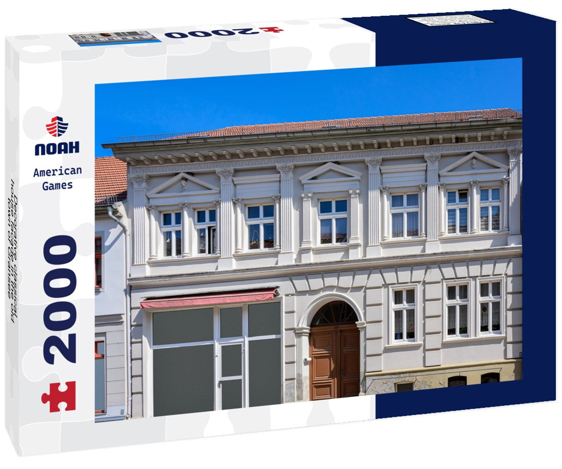 Decorative classical house facade in the old town of Gransee 2000pc Puzzle
