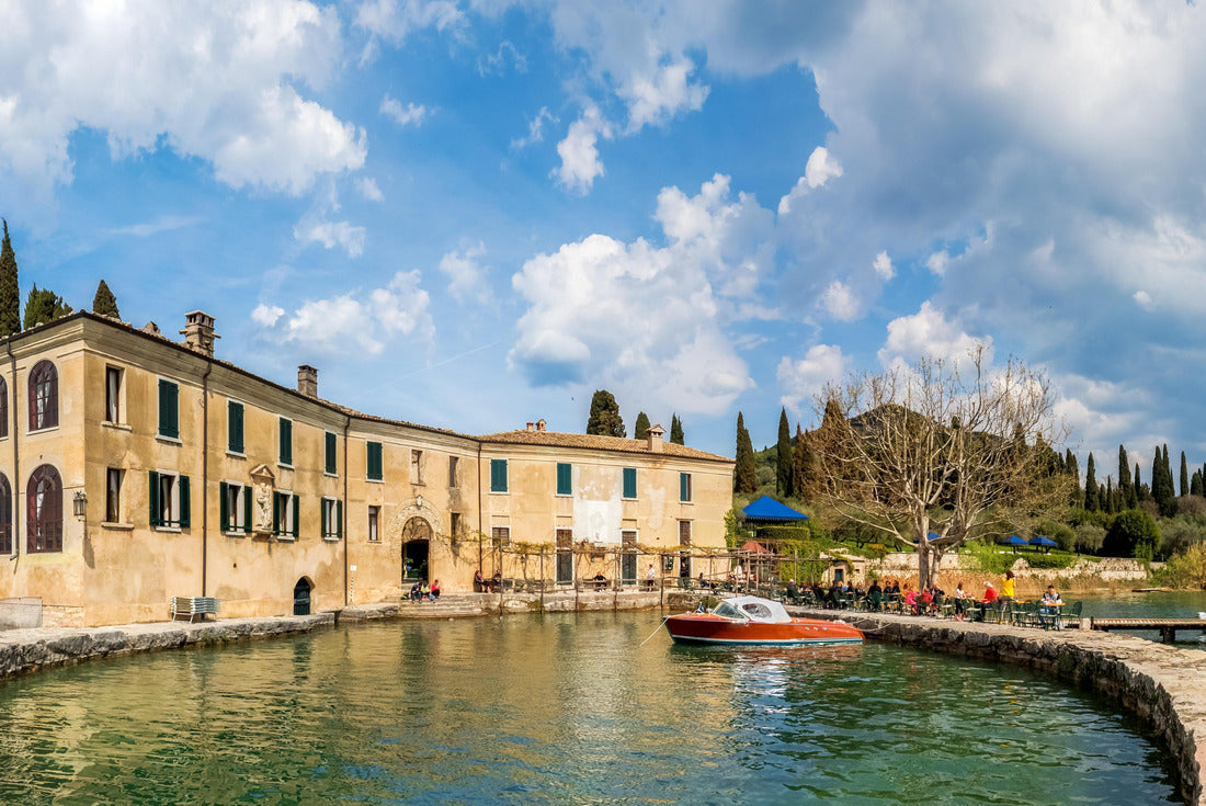 Noah Jigsaw Puzzle Punta San Vigilio, Garda Lake 2000 pieces